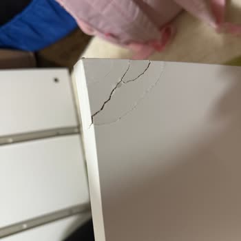 IKEA'da Hayal Kırıklığı: Kırık Ürün Ve Müşteri Hizmetleri Sorunu