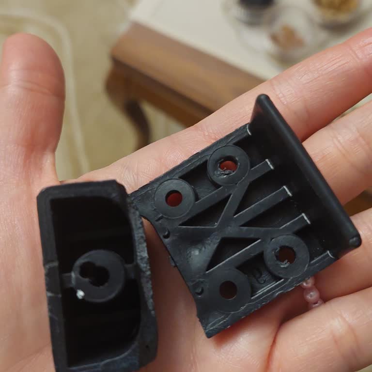 Yataş Yatak Baza Aparatlarının Dayanıksızlığı