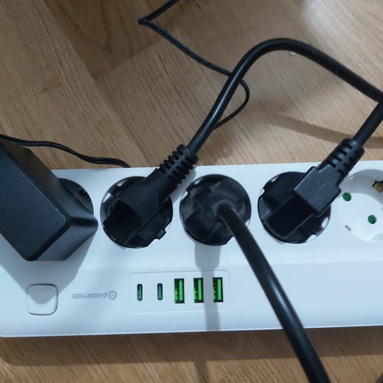 Polosmart Priz Ve Şarj Aletinde USB Ve Type-C Sorunu