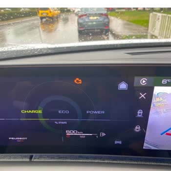 Peugeot 3008 Motor Arıza Lambası Sorunu Ve Yetersiz Servis Desteği