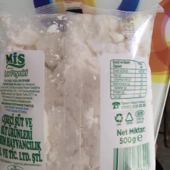 Tarihi Geçmemiş Lor Peynirinin Şişmesi