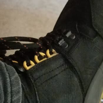 Kırılgan Halkalarla Zor Anlar