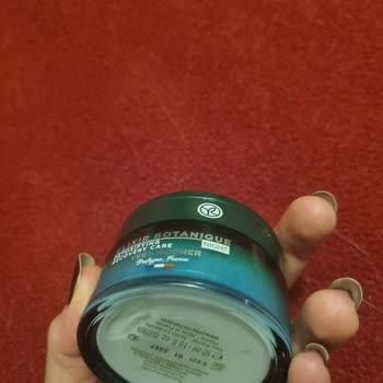 Yves Rocher Yanlış Etiketlenen Gece Kremi Şoku