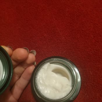 Yves Rocher Yanlış Etiketlenen Gece Kremi Şoku