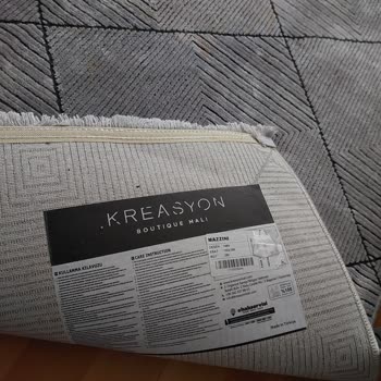 Halıdaki Lekeler İçin Çözüm Bekliyorum