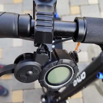 Kırık Gösterge Paneli Ve İlgisiz Müşteri Hizmetleri