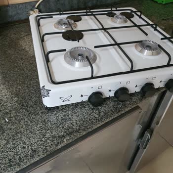 Yanıltıcı Marka Ve Hasarlı Ürün Sorunu