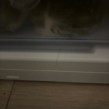 Bosch Buzdolabında Beklenmedik Çatlak Sorunu