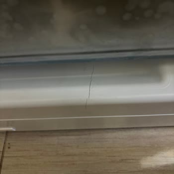 Bosch Buzdolabında Beklenmedik Çatlak Sorunu