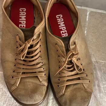 Camper Ayakkabılar: Renk Atması Ve Deformasyon Sorunu