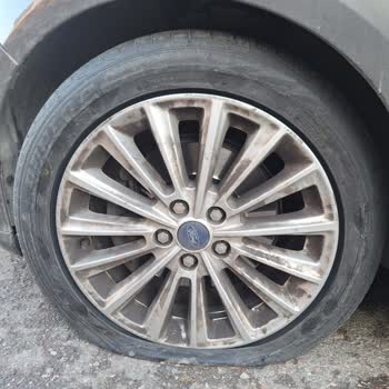 Rögar Kapağı Yüzünden Patlayan Lastik