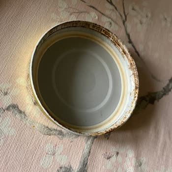 Paslanan Kapaklar Yüzünden Kullanılamayan Kavanozlar