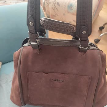 Derimod Çantam Bir Ayda Yırtıldı, Müşteri Hizmetleri Hayal Kırıklığı