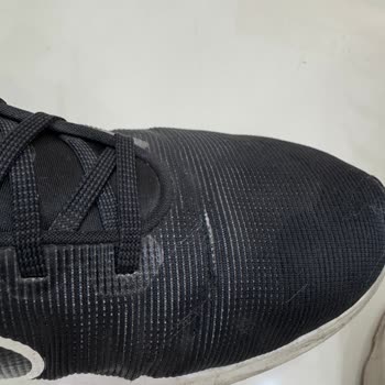 Deichmann Kalitesiz Ürün ve Yetersiz Müşteri Hizmeti