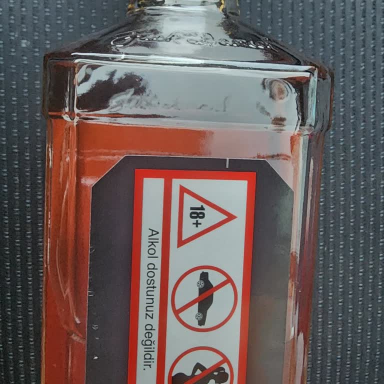 Jack Daniels Ürününde Beklenmedik Koku Ve Tat Sorunu