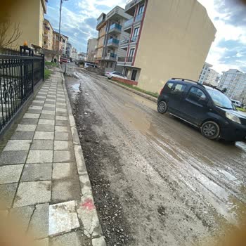 İSKİ Yol Çalışması Sonrası Sultanbeyli'de Çamur Çilesi