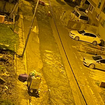 İSKİ Yol Çalışması Sonrası Sultanbeyli'de Çamur Çilesi