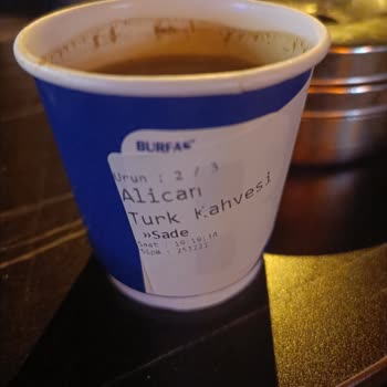 Türk Kahvesi Yanında Su Eksikliği