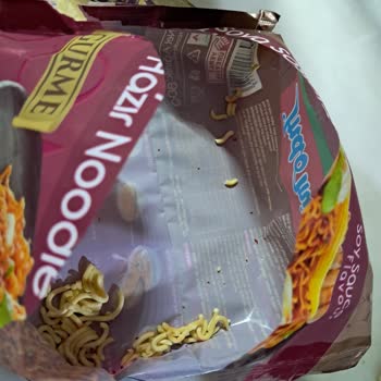 Eksik Ve Hatalı Soslar: Indomie Noodle Deneyimi