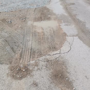 ASKİ Ankara Yağmur Çamur Diz Boyu!