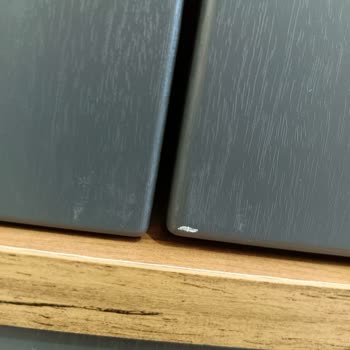 Ünlü Mobilya Mağazasının Sorumsuzluğu Ve Kalitesiz Ürün Teslimatı