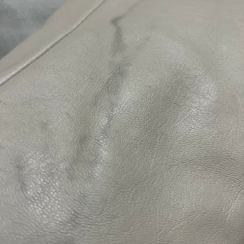 H&M'den Aldığım Deri Montta Beklenmedik Lekeler