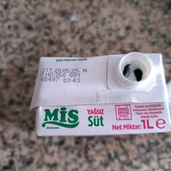 Bozuk Sütle Karşılaşma: Şok Market Deneyimi