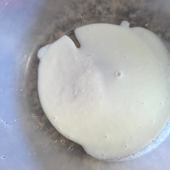 Bozuk Sütle Karşılaşma: Şok Market Deneyimi