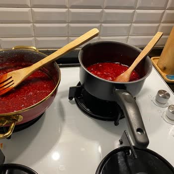 File Market Dondurulmuş Frambuazda Kurt Şoku