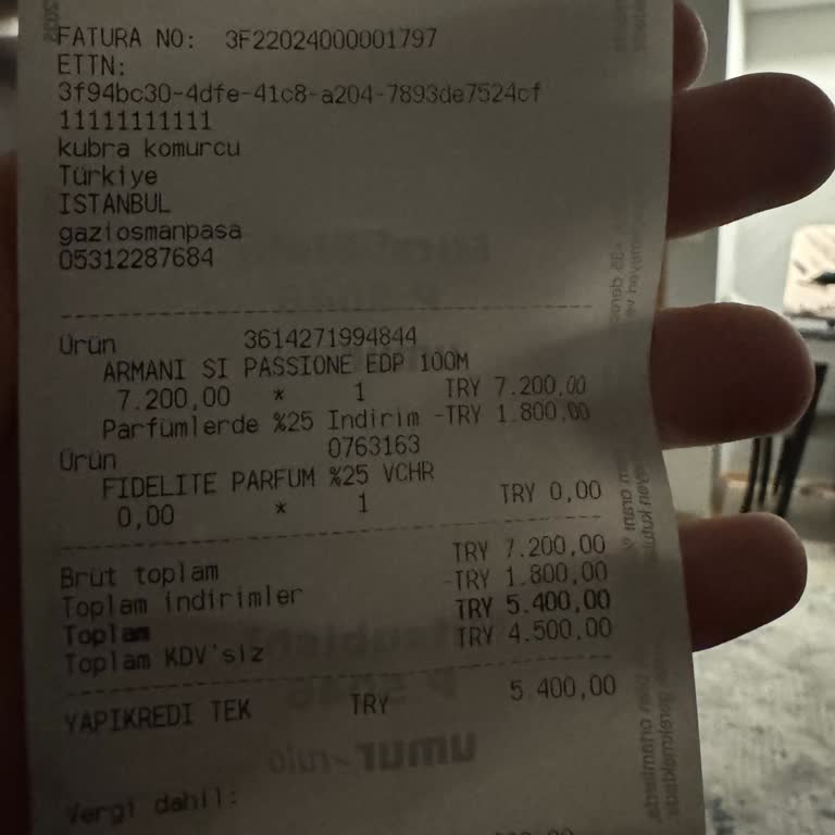 Sephora'da Hediye Parfüm Yanılgısı