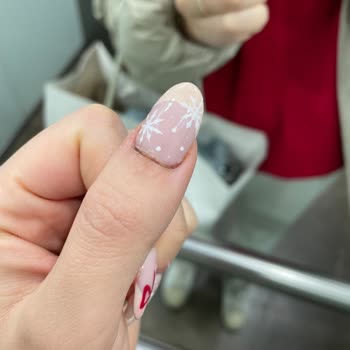 Protez Tırnak Hizmetinde Yaşanan Sorunlar