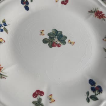 Jumbo Kahvaltı Takımı Hayal Kırıklığı: Çatlayan Ürün Ve Yetersiz Müşteri Hizmeti