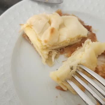 Börekten Çıkan İstenmeyen Sürpriz