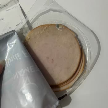 Küflü Hindi Fümeler Ve Güncellenmeyen Son Kullanma Tarihleri