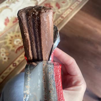 Çikolata Üzerinde Küf Ve Maya Sorunu