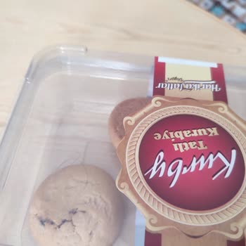 Harika Tatlar Diyarı Kurabiyede Kıl Çıktı