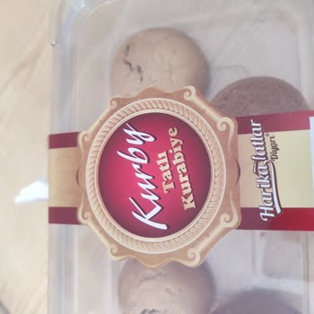 Harika Tatlar Diyarı Kurabiyede Kıl Çıktı