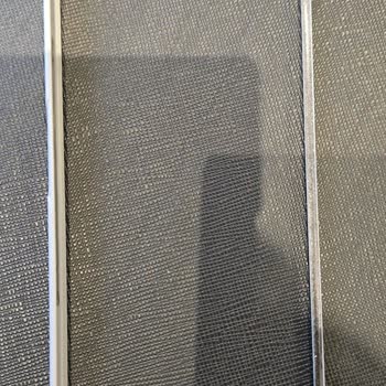 Samsung Z Fold 6 Case Quality Issue: Front Screen Protector Broke Immediately