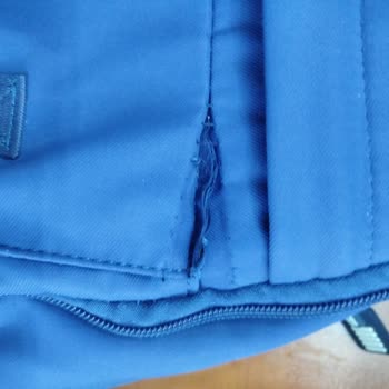 Kalitesiz Çanta Ve Uzayan Servis Süreci