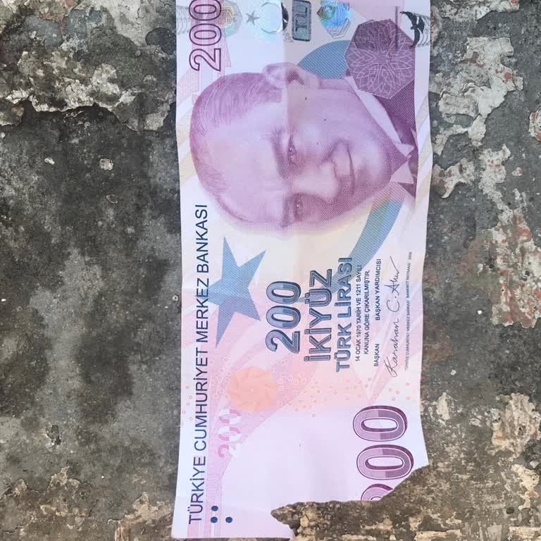 ATM'den Yırtık Para Alma Sorunu