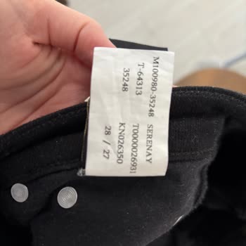 Mavi Marka Pantolonun Toz ve İplik Sorunları