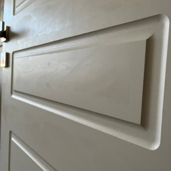 Kapılarda Çıkmayan Yapışkan Sorunu