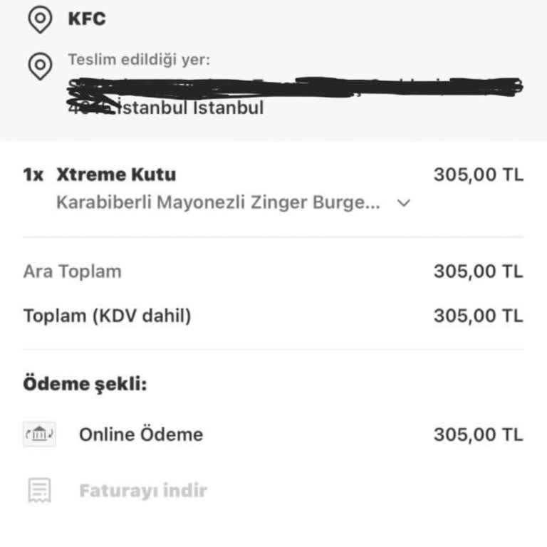 KFC'den Sipariş Edilen Pişmemiş Tavuklar Ve Sonrası Yaşanan Sağlık Sorunları