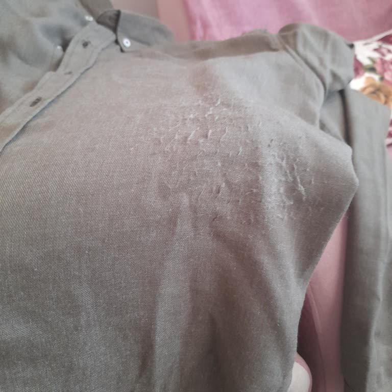 İlk Kullanımda Tiftiklenen Gömlekler Hayal Kırıklığı Yarattı