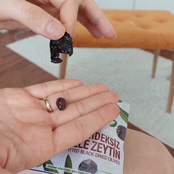 Komili Zeytin Dişimi Kırıyordu!