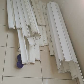 Armut Panjur Onarımında Yanıltma Ve İlgisizlik