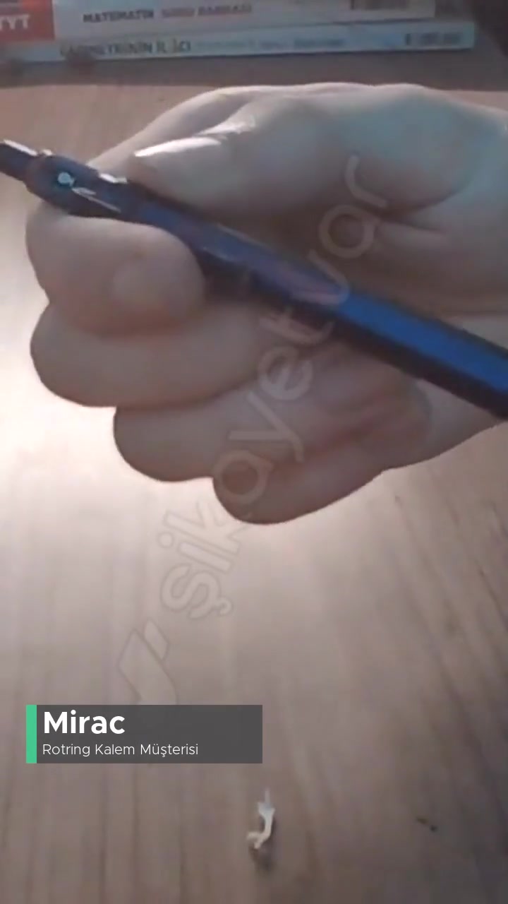 Rotring 600 Kalem Bozuk Çıktı! videonun kapak resmi