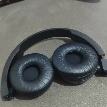 JBL 560bt Kulaklık Çalışmıyor Ve Şarj Olmuyor