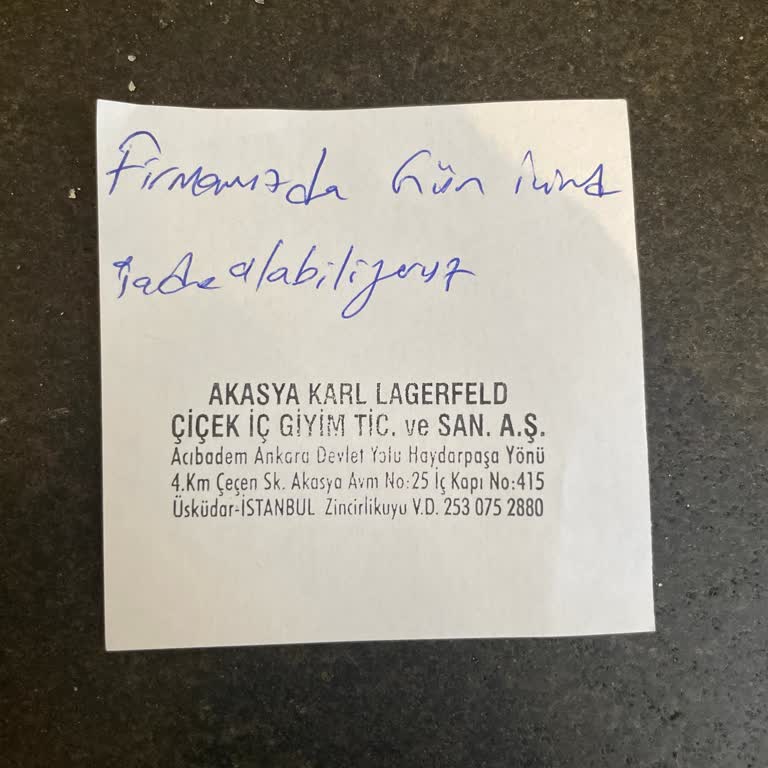 Akasya AVM'de İade Hakkı Engeli