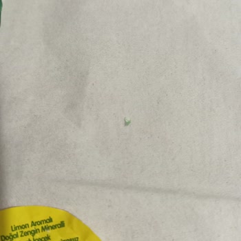 Cam Parçası Tehlikesi: Uludağ C Max Limon Aromalı Gazlı İçecek